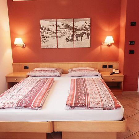 Hotel Garni Rin Da Rin Livigno Zewnętrze zdjęcie